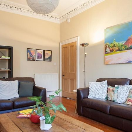Amazing 4 Bedroom Apartment Just Off The Meadows Единбург Екстериор снимка