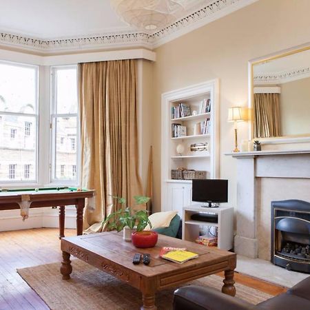 Amazing 4 Bedroom Apartment Just Off The Meadows Единбург Екстериор снимка
